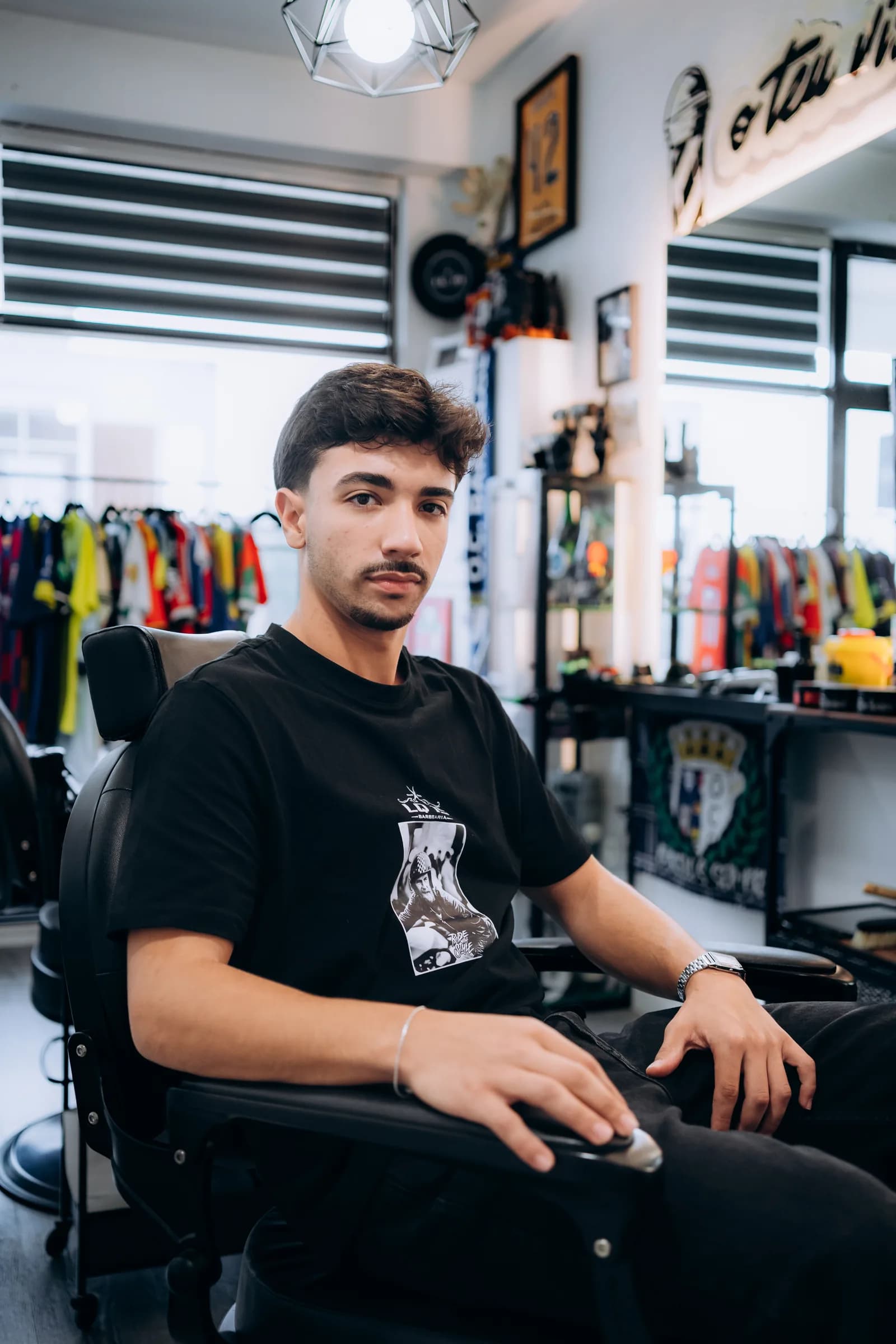 Gonçalo, barbeiro da LQ19 Barbearia